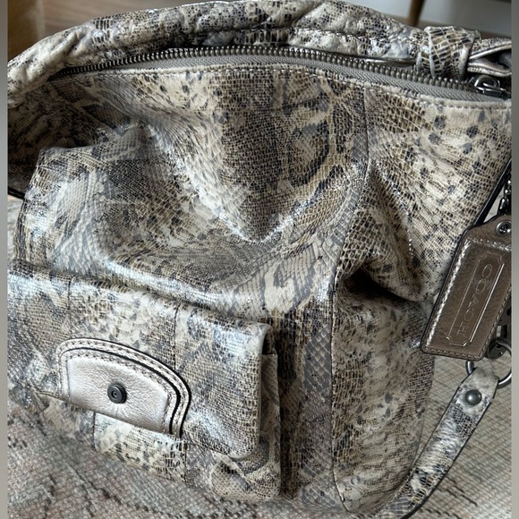 Coach Poppy python messenger bag - Picture 2 of 7
